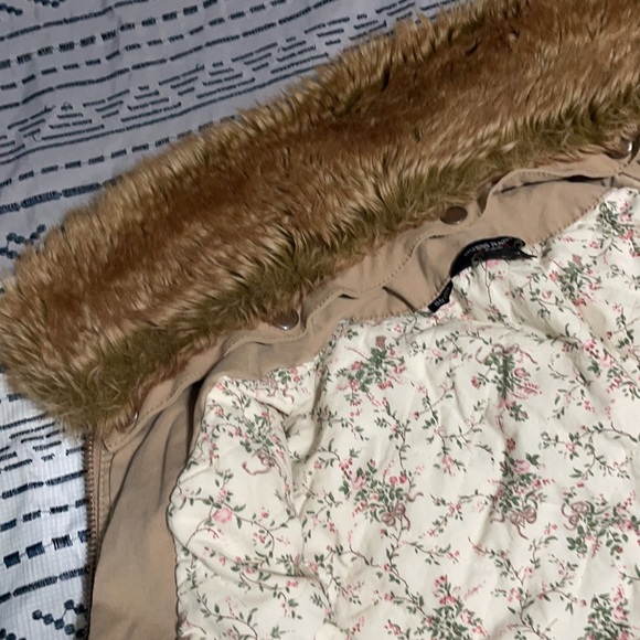 Guess Jacket - Picture 7 of 9